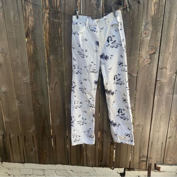 Reformation Joyride High Rise Straight
Jeans size 27 - Picture 7 of 12